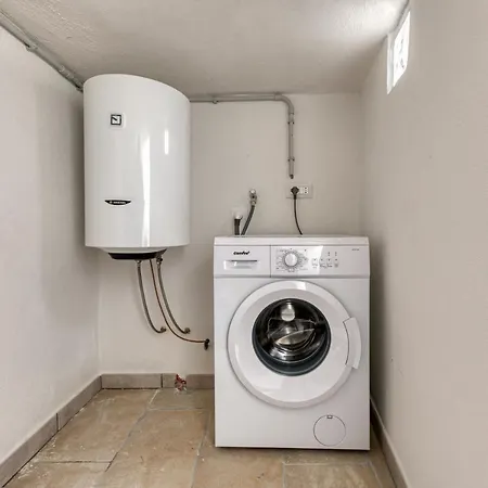 Apartment Andrea's Luxury Climatizzata Con Vasca Idromassaggio Nel Centro Storico