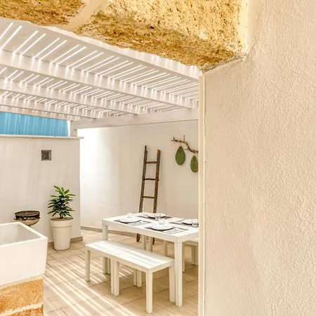 Andrea's Luxury Climatizzata Con Vasca Idromassaggio Nel Centro Storico
