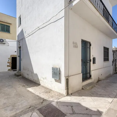 Andrea's Luxury Climatizzata Con Vasca Idromassaggio Nel Centro Storico
