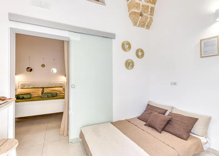 Andrea's Luxury Climatizzata Con Vasca Idromassaggio Nel Centro Storico