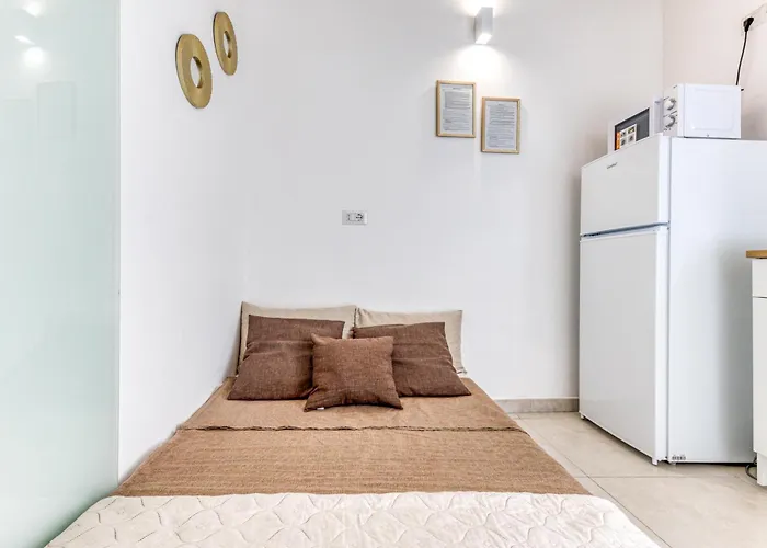 Andrea's Luxury Climatizzata Con Vasca Idromassaggio Nel Centro Storico Presicce