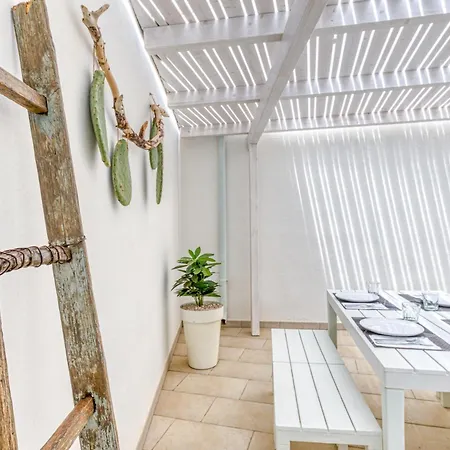 Apartamento Andrea's Luxury Climatizzata Con Vasca Idromassaggio Nel Centro Storico