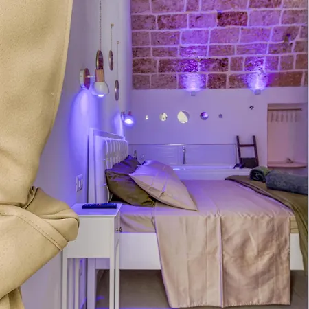 Apartamento Andrea's Luxury Climatizzata Con Vasca Idromassaggio Nel Centro Storico Presicce