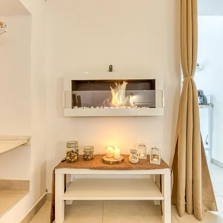Andrea's Luxury Climatizzata Con Vasca Idromassaggio Nel Centro Storico *