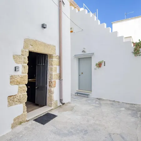 Apartment Andrea's Luxury Climatizzata Con Vasca Idromassaggio Nel Centro Storico Presicce